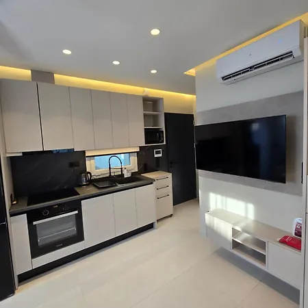 Aeolian Premium 4* Пефкохори