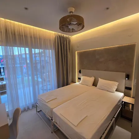 Apartahotel Aeolian Premium 4*